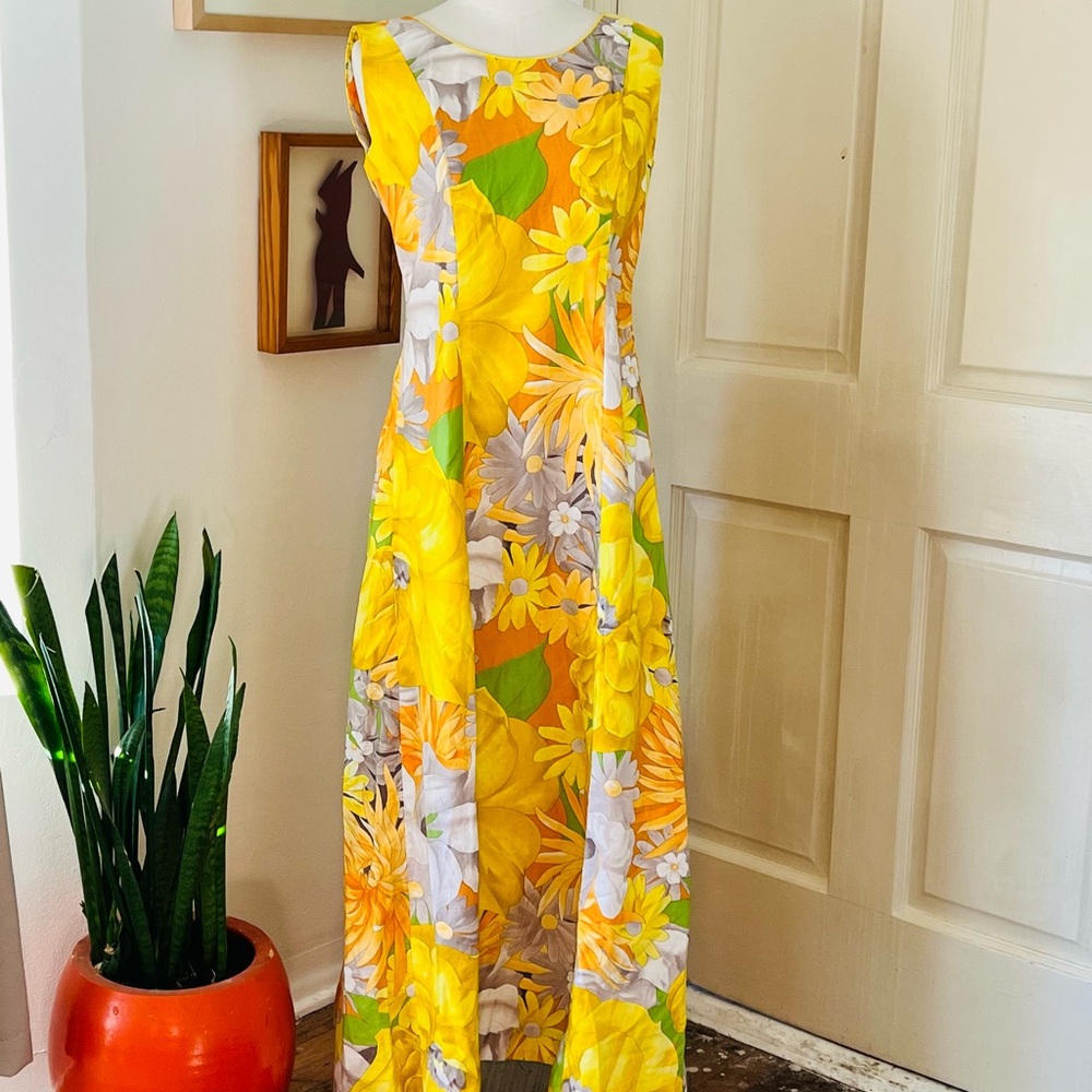 1960’s Alice Polynesian Fashions Maxi Dress.
